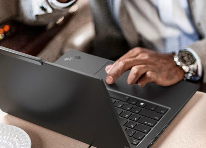 Product Spotlight: Lenovo ThinkPad X1 Carbon Gen 14, Is It the Right Refresh for Your Office?